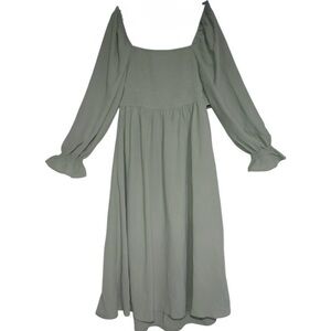 Long sleeve pea green maxi dress with back bow and gathered bodice size XL
